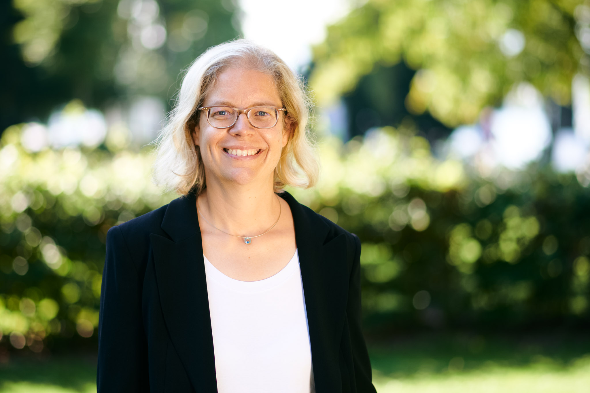 Dr. Cornelia Hoffmann